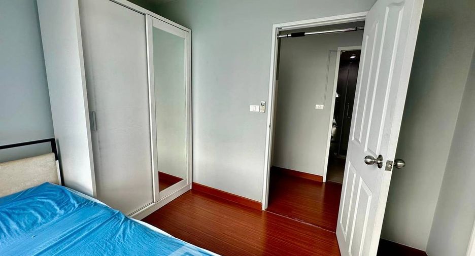 For sale 2 bedrooms condo in Khlong San, Bangkok