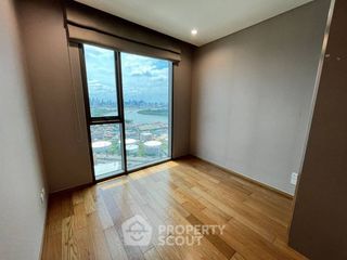 À vendre 2 chambres condo à Yan Nawa, Bangkok