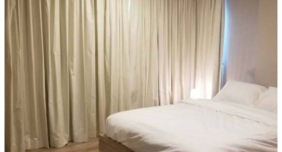 For sale 2 bedrooms condo in Sathon, Bangkok
