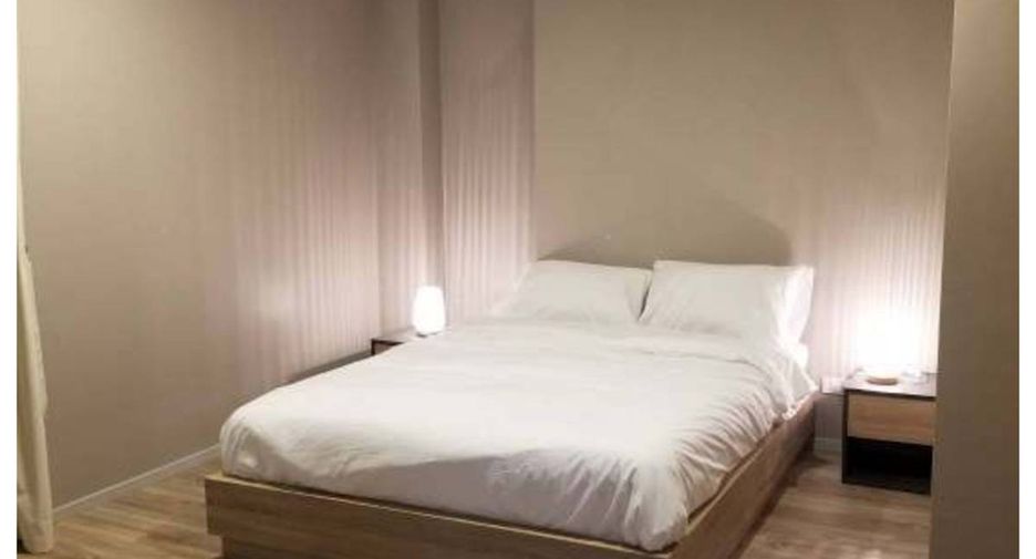 For sale 2 bedrooms condo in Sathon, Bangkok