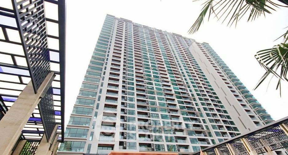 For sale 2 bedrooms condo in Sathon, Bangkok