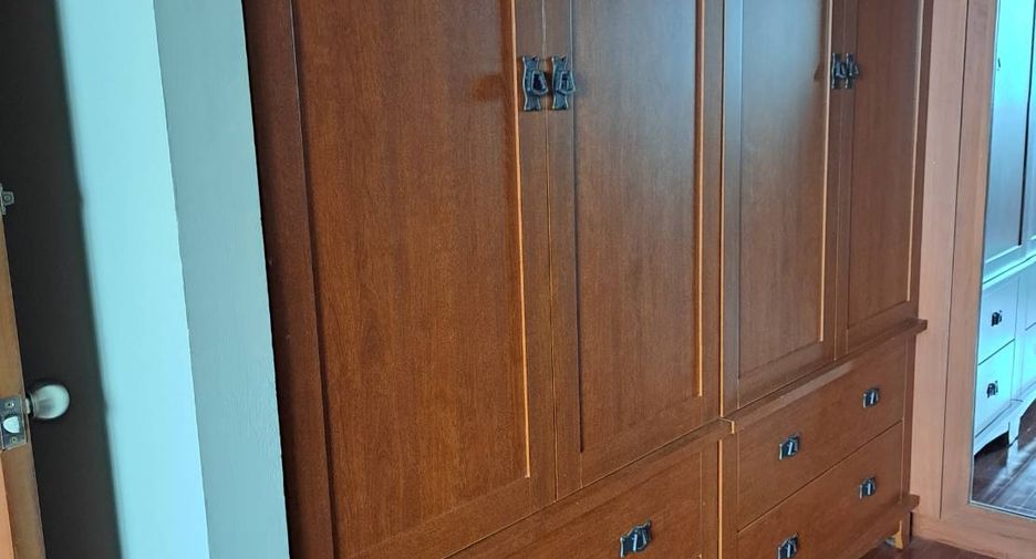 For sale 1 bed condo in Khlong Toei, Bangkok