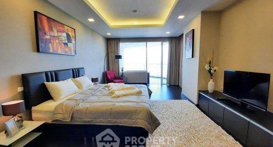 For sale 3 bedrooms condo in Sattahip, Chonburi