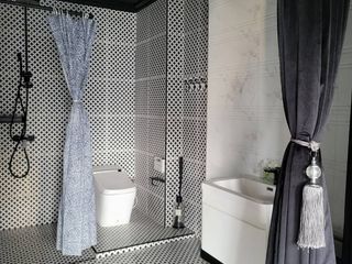 Продажа 1 кровать кондо в Патхум Щан, Бангкок