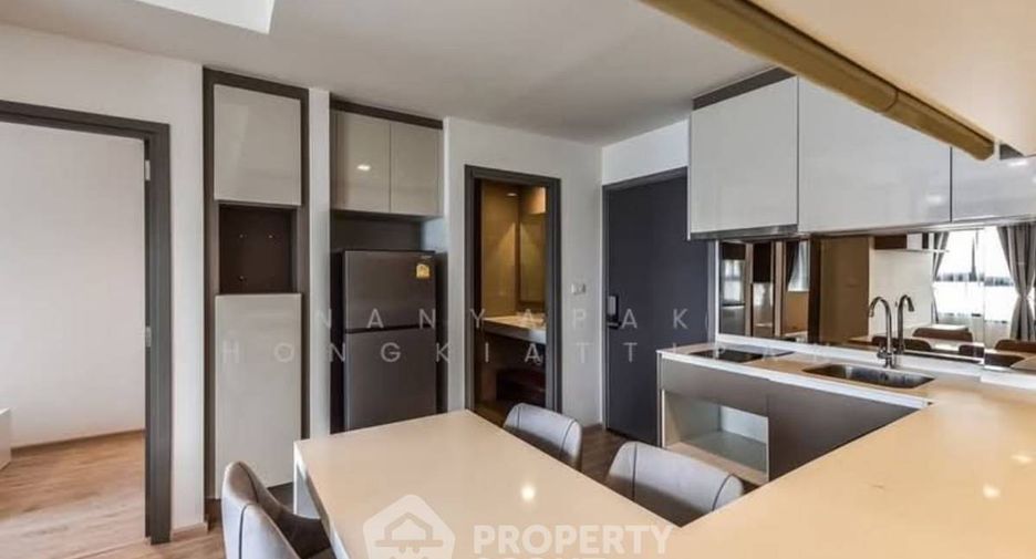 For sale 2 bedrooms condo in Khlong San, Bangkok