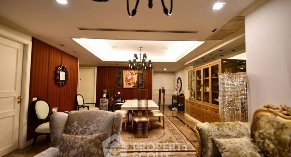 For sale 3 bedrooms condo in Sathon, Bangkok
