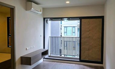 À vendre 2 chambres condo à Khan Na Yao, Bangkok
