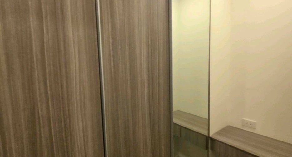 For sale 2 bedrooms condo in Khan Na Yao, Bangkok