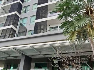 For sale 1 Beds condo in Thon Buri, Bangkok