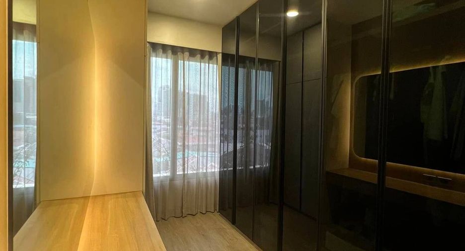For sale 1 bed condo in Phaya Thai, Bangkok