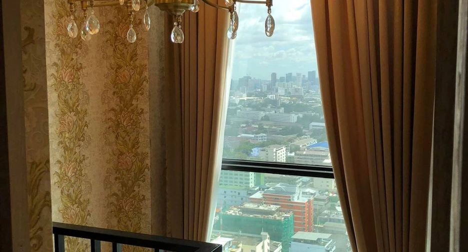 For sale 3 bedrooms condo in Din Daeng, Bangkok
