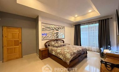 For sale 3 bedrooms house in Pratumnak, Pattaya