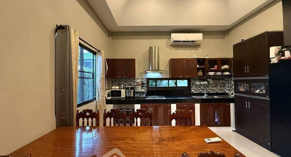 For sale 3 bedrooms house in Bang Lamung, Chonburi