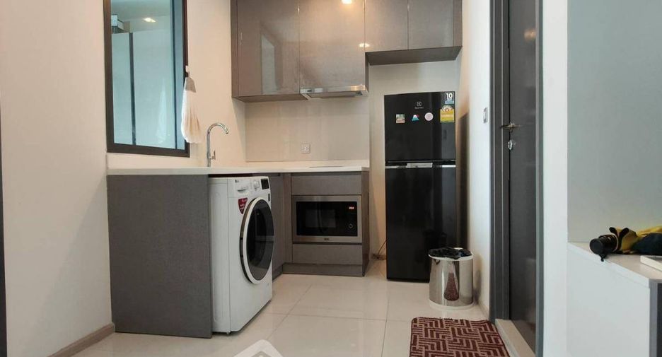 For sale 1 bed condo in Ratchathewi, Bangkok