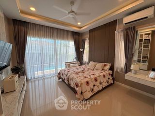 For sale 3 bedrooms villa in Bang Lamung, Chonburi