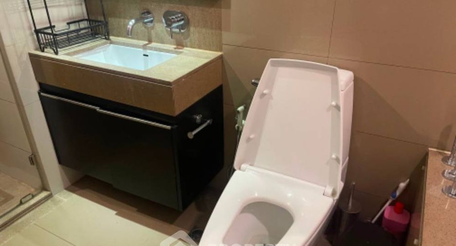Wohnung zum Kauf mit 1 Zimmer in Pathum Wan, Bangkok