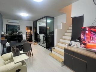 For sale 3 bedrooms townhouse in Sai Mai, Bangkok