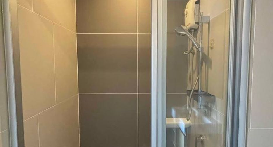 For sale 1 bed condo in Watthana, Bangkok