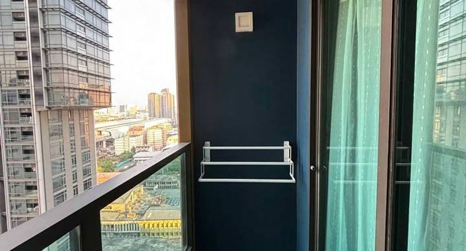For sale 1 bed condo in Watthana, Bangkok