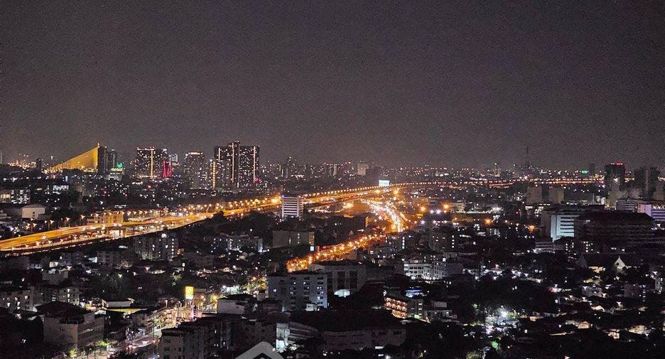 For sale 2 bedrooms condo in Bang Sue, Bangkok