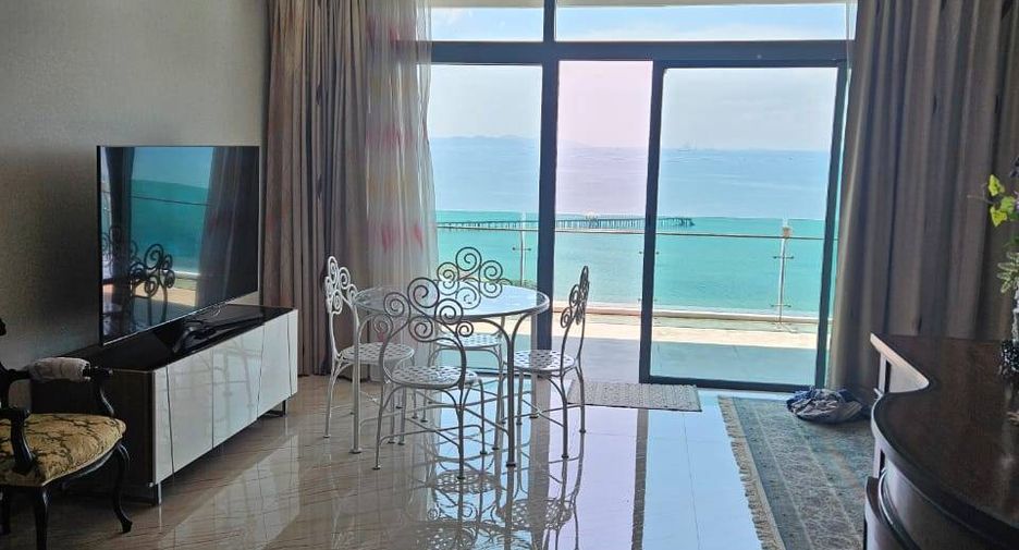 For rent and for sale 3 bedrooms condo 