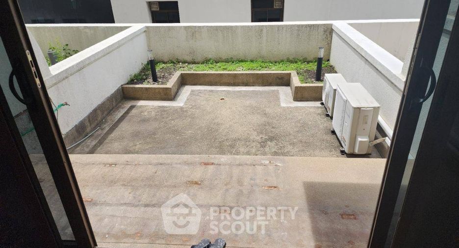 Condo en venta de 2 habitaciones en Watthana, Bangkok