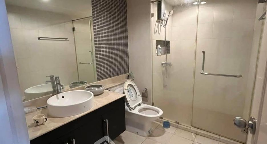 For sale 1 bed condo in Watthana, Bangkok