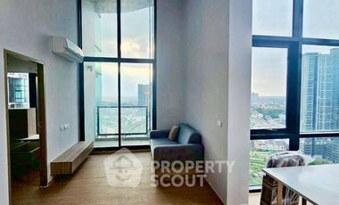 For sale 2 bedrooms condo in Chom Thong, Bangkok