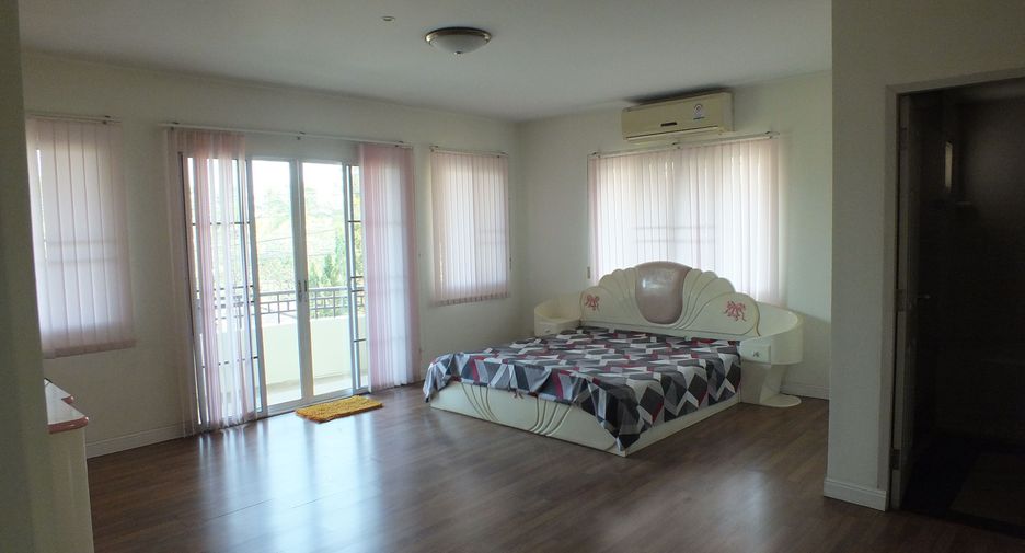 For rent 5 bedrooms house in Doi Saket, Chiang Mai