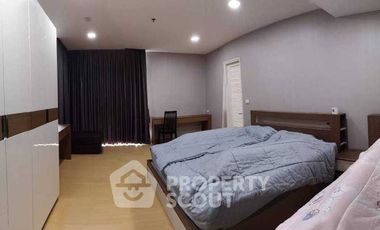 Wohnung zum Kauf mit 3 Zimmer in Khlong Toei, Bangkok