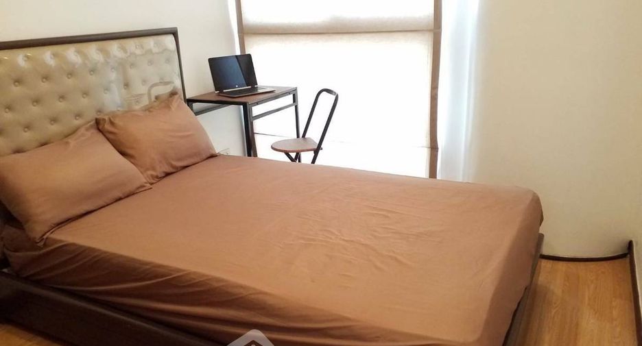 For sale 2 bedrooms condo in Khlong Toei, Bangkok