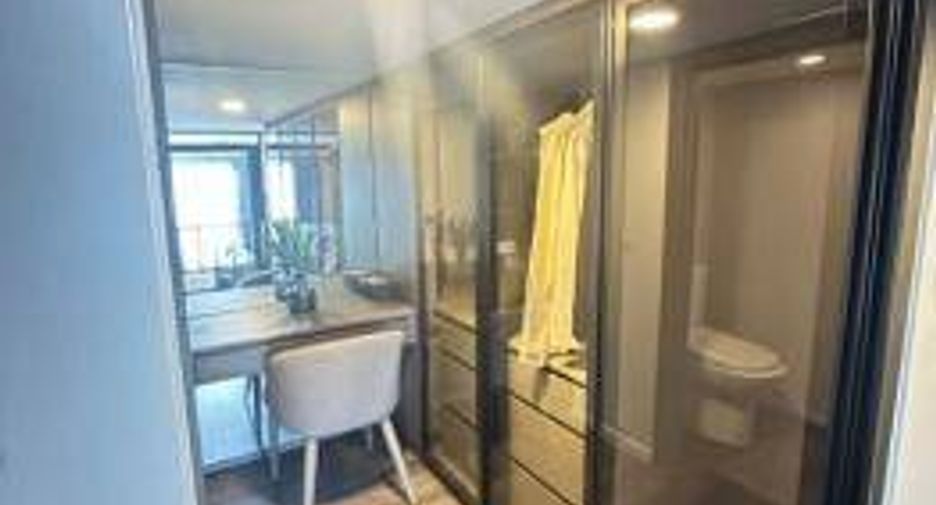 For sale 2 bedrooms condo in Khan Na Yao, Bangkok