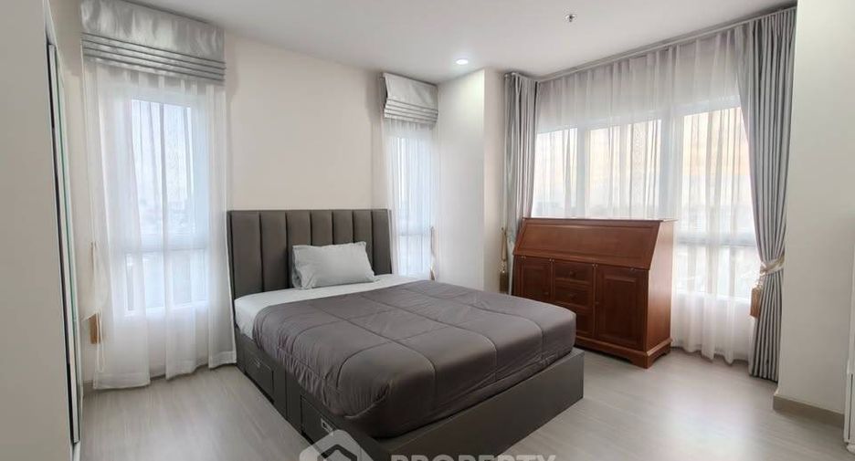 For sale 2 bedrooms condo in Bangkok Noi, Bangkok
