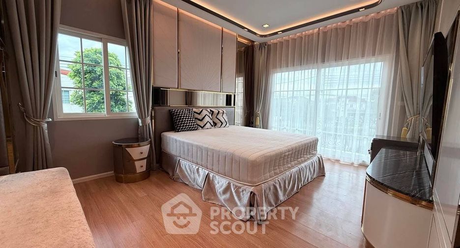 For rent and for sale 3 bedrooms house in Bueng Kum, Bangkok