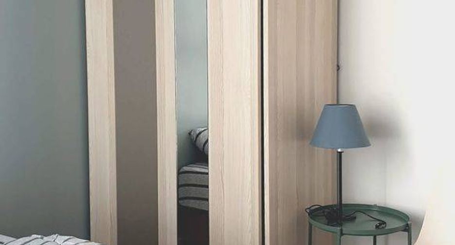 For sale 1 bed condo in Huai Khwang, Bangkok