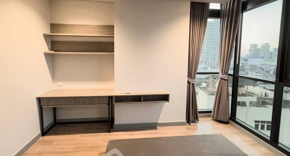 For sale 2 bedrooms condo in Chatuchak, Bangkok