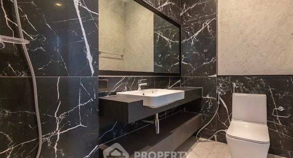 For sale 5 bedrooms house in Lak Si, Bangkok