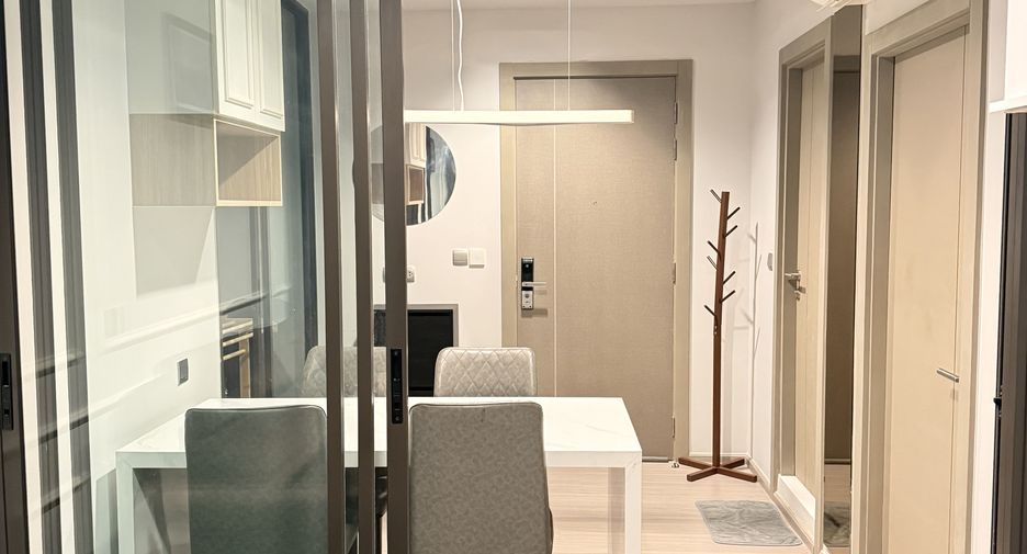 For sale 1 bed condo in Huai Khwang, Bangkok