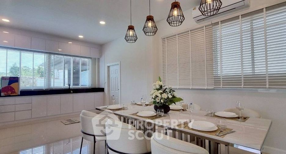 For sale 3 bedrooms villa in Huay Yai, Pattaya