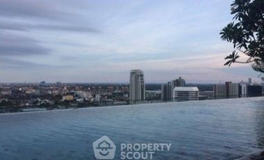 For sale 1 bed condo in Khlong Toei, Bangkok