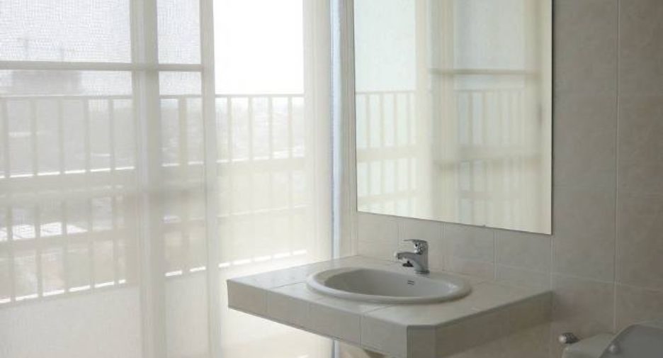 For sale 2 bedrooms condo in Si Racha, Chonburi