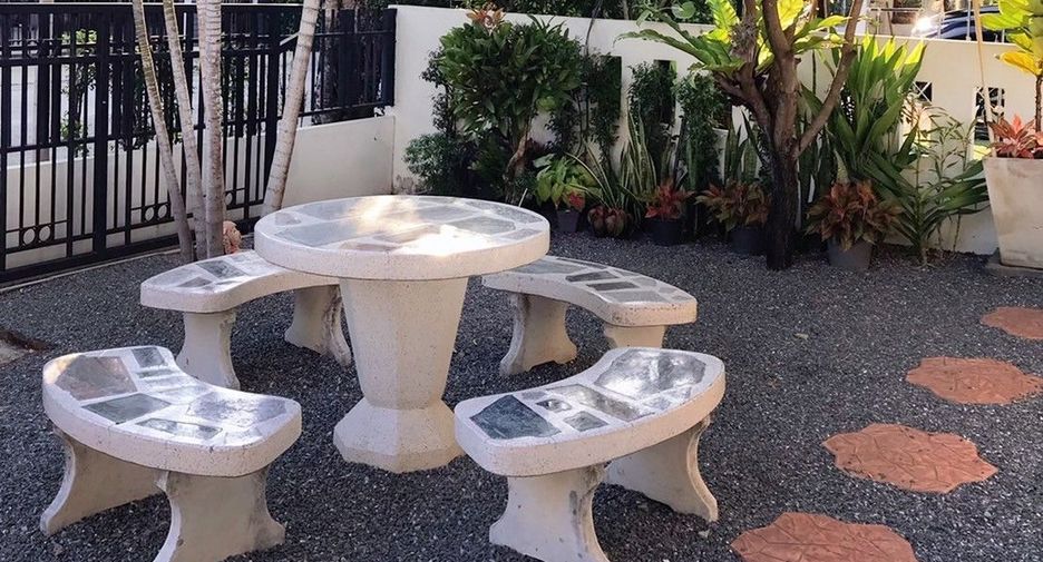 For sale 3 bedrooms house in Lat Krabang, Bangkok
