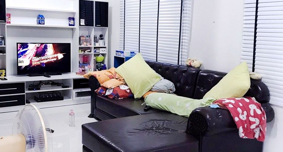 For sale 3 bedrooms house in Lat Krabang, Bangkok