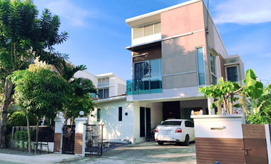 Haus zum Kauf mit 3 Zimmer in Lat Krabang, Bangkok