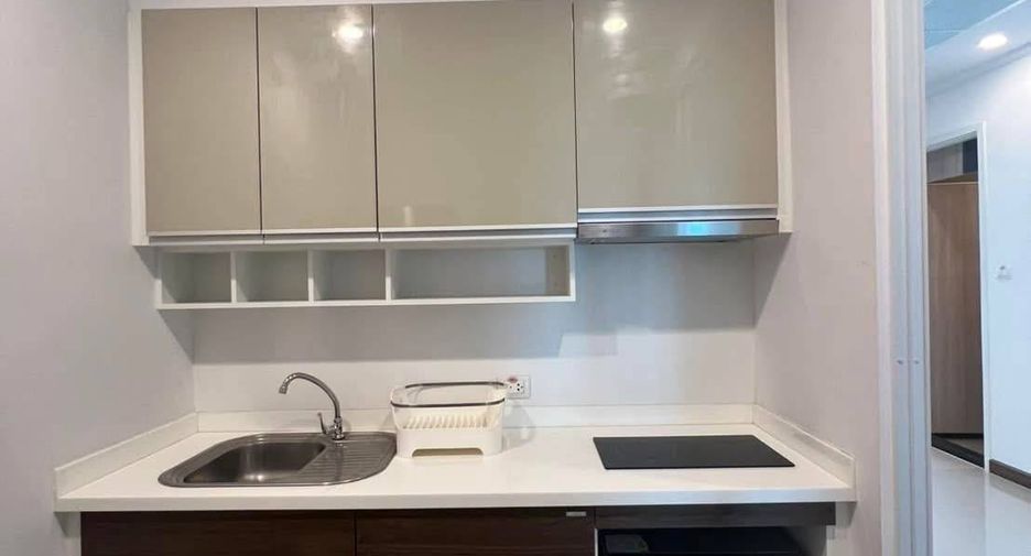 For sale 1 bed condo in Ratchathewi, Bangkok