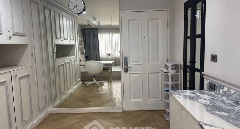 For sale 1 bed condo in Yan Nawa, Bangkok