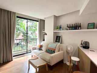 À vendre 1 chambre condo à Huai Khwang, Bangkok