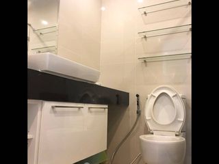 出售 1 卧室 公寓 在 Yan Nawa, 曼谷
