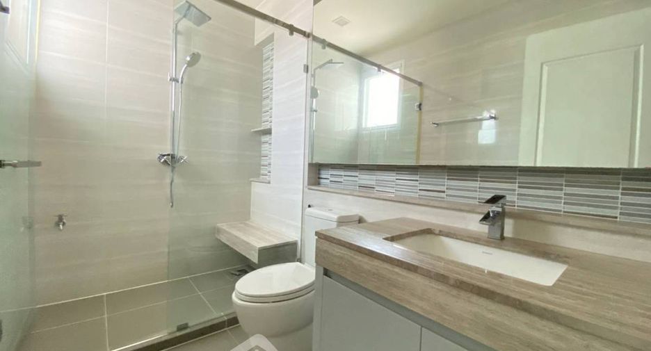 For rent and for sale 4 bedrooms house in Bang Phli, Samut Prakan