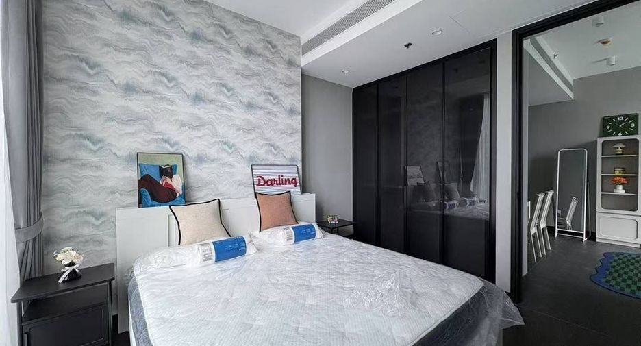 For rent 2 bedrooms condo in Sathon, Bangkok